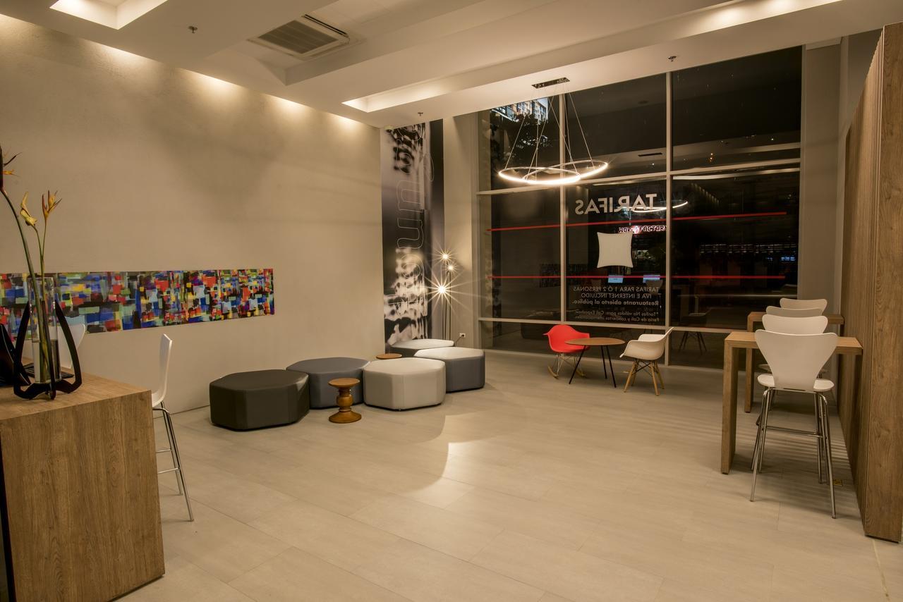 Hotel Ibis Cali Granada Eksteriør bilde